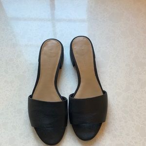 Banana republic slides